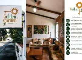 Golden Garden Hostel, hotel en Ubatuba