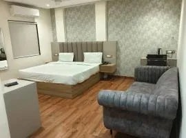 Hotel Sharma Regency