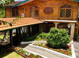 Hotel Savoy Excellence, hotel di Campos do Jordao