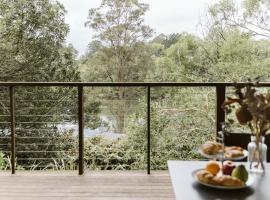 "On Burgum Pond" Cottages, hotel pogodan za kućne ljubimce u gradu Maleny