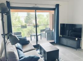 Appartement design au cœur de Montpellier avec parking privé, hotel a Montpellier