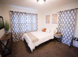 Cozy Comfort Minutes From Downtown Klamath Falls، بيت عطلات في كلاماث فالز