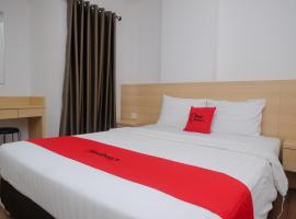 RedDoorz Apartment near Exit Toll Colomadu, hotel v mestu Solo