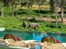 Wild Cottages Elephant Sanctuary Resort – hotel w mieście Nathon Bay