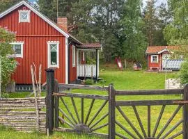 Beautiful Home In Tranås With Kitchen