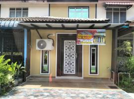 Nik Homestay, hotel din Tanah Merah