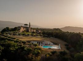 Castello Di Semivicoli, rumah kotej di Casacanditella