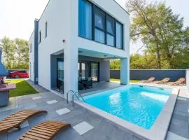 Villa Valy with heated pool