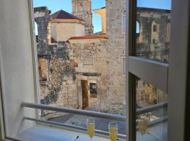 PIAC Luxury Suites, apartamento em Split