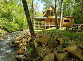 Log Cabin on the River, hotel en Stanardsville