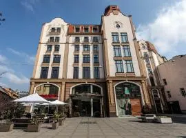 Rius Hotel Lviv