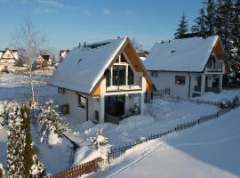 Domki 1010 m, cottage in Ząb