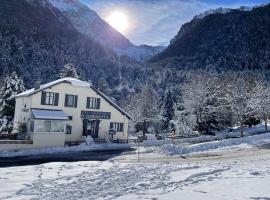 Hotel O Chiroulet, hotell Bagnères-de-Bigorres