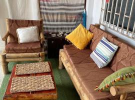 Habitación en la playa, hotel in Tumbes