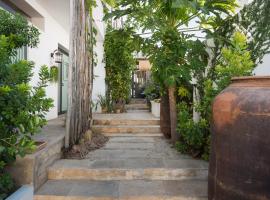 Altanure Almatere - Food Forest Boutique Stay, hotel v destinaci Tavira