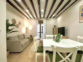 Apartamento de diseño en Laredo centro