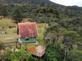 Nosso Pátio - Chalé na Montanha, hotel v mestu Rancho Queimado