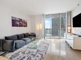 Luxury 2 BD Condo FREE pool + GYM + SPA