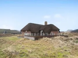 Beautiful Home In Fanø With Wi-Fi