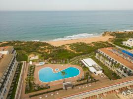 Ilunion Calas de Conil, hotel v mestu Conil de la Frontera