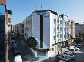 Blue Life Hotel, hotel em Konak