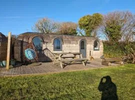 Clotted Cream -Lydcott Glamping, Cornish Sea Views