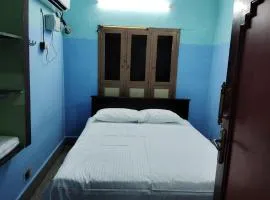 KAVI HOME STAY