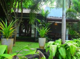 Leel’s Safari Cottage, hotel u gradu 'Udawalawe'