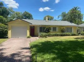 Chic 3BR Home w/ Big Yard in Winter Park-Orlando