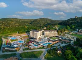 Movenpick Resort and Spa Fruske Terme, khách sạn ở Vrdnik