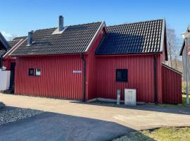 Amazing Home In Ängelholm With Kitchen, hotel u gradu 'Ängelholm'