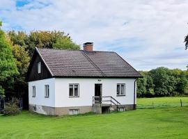 Holiday home BÅSTAD II, хотел в Бостад