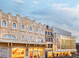 Moov Hotel Porto Centro, hotell i Porto