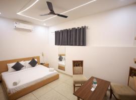 Hotel Sagar Rutba, hotel i Karnal