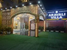 Hotel Aravali Mahipalpur NH8 at 7km from IGI Delhi Airport and 12km from Yashobhoomi International Expo Centre