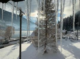 Haus Feldseeblick, hotel in Feld am See