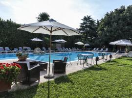 Hotel Saccardi & Spa - Adults Only, hotel malapit sa Verona Airport - VRN, 