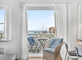 Awesome Apartment In Rudkøbing With House Sea View: Rudkøbing şehrinde bir otel