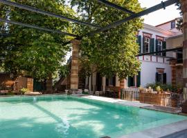 Calvocoressi Estate, hotell i Chios