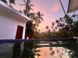 Nila Farms - Farm stay with a unique swimming Pool, hotel u gradu Attappādi