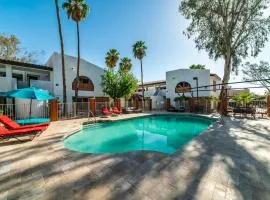 21- Modern Casa Grande Paradise heated pool condo