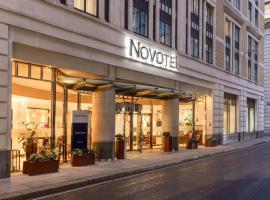 Novotel London Tower Bridge, готель в районі Лондонське Сіті, у Лондоні