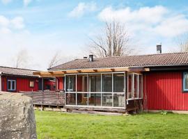 Holiday home LAHOLM X, хотел в Лахолм