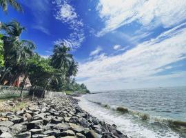 Baywatch by Grha - A Picturesque Beachsidefront Villa, hotel a Kozhikode