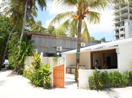 Coconut Surf Maldives: Thulusdhoo şehrinde bir otel