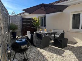 La petite Maison Mérignac jardin privé, hotel i Mérignac