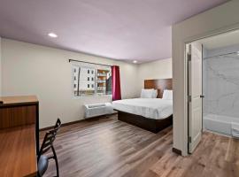 Hyland Inn Long Beach: Long Beach'te bir otel