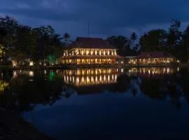 Taj Kumarakom Resort and Spa Kerala