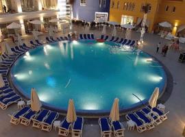 premium sea porto marina suite, hotel v oblasti Marina El Alamein, El Alamein