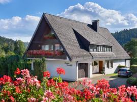 Ferienhaus Unmüßig, nhà nghỉ dưỡng ở Hinterzarten